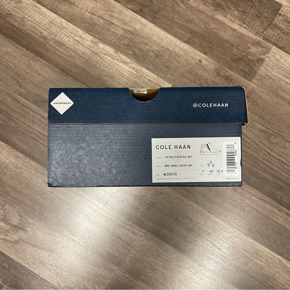 COLE HAAN Grandpro Rally booties NWT - Picture 2 of 2